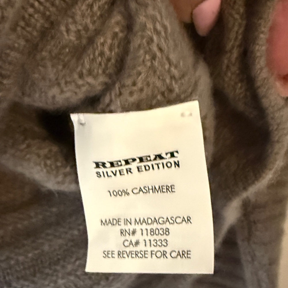Repeat 100% cashmere silver edition tunic sweater - Picture 4 of 5